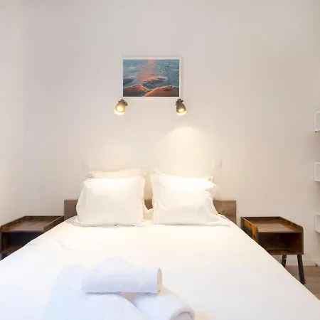 Le De Montesquieu - Appt Centre De Νανσύ